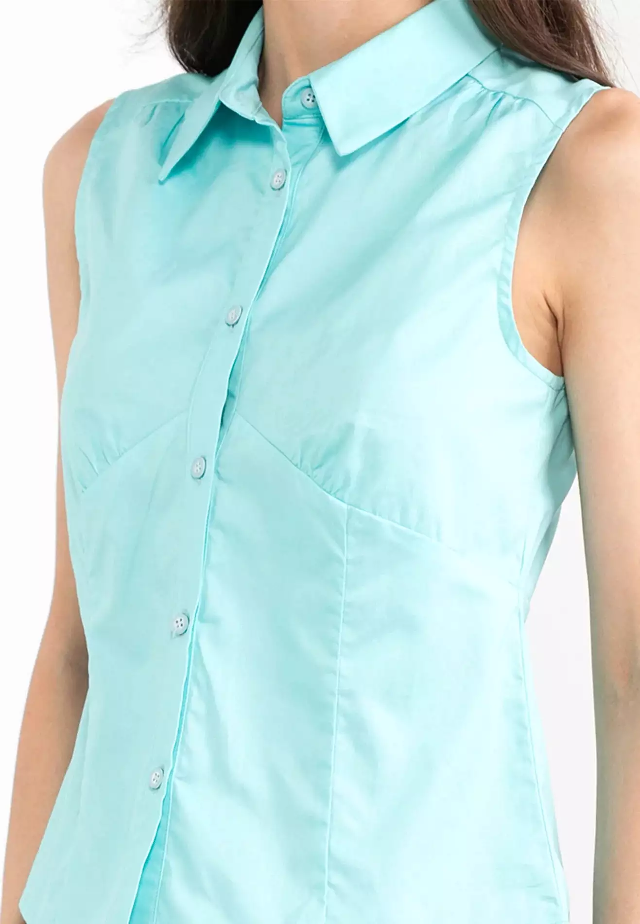 ELLE Apparel Sleeveless Collar Button Up Shirt