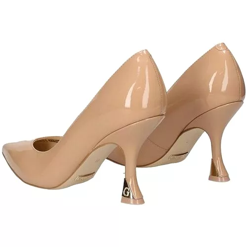 GUESS Leather Patent Court Shoe Nude