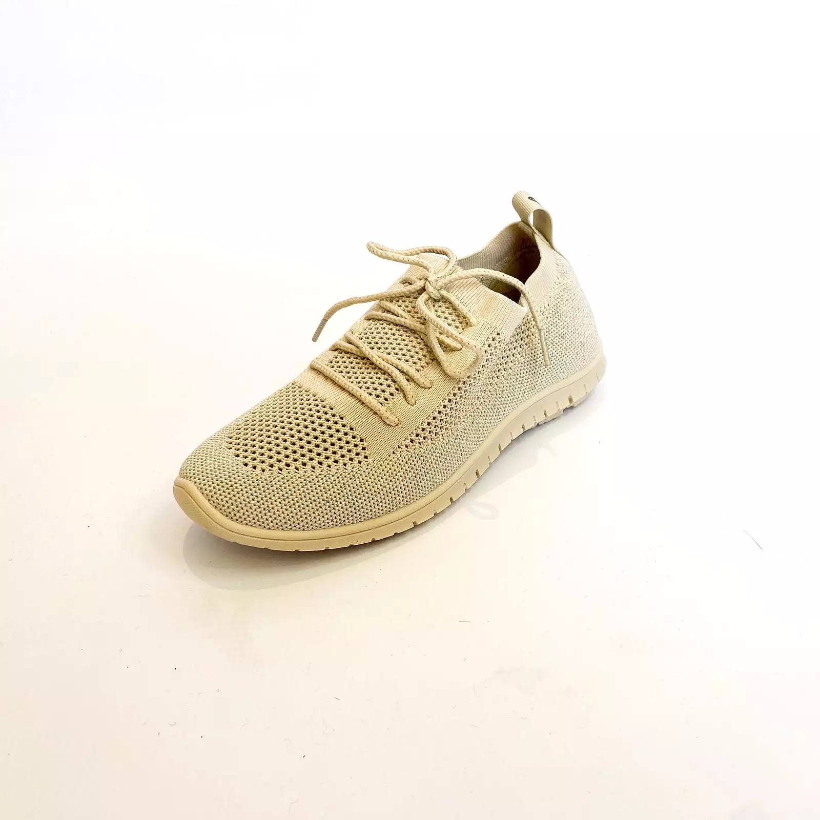 Hush Puppies beige nansen slip on sneaker