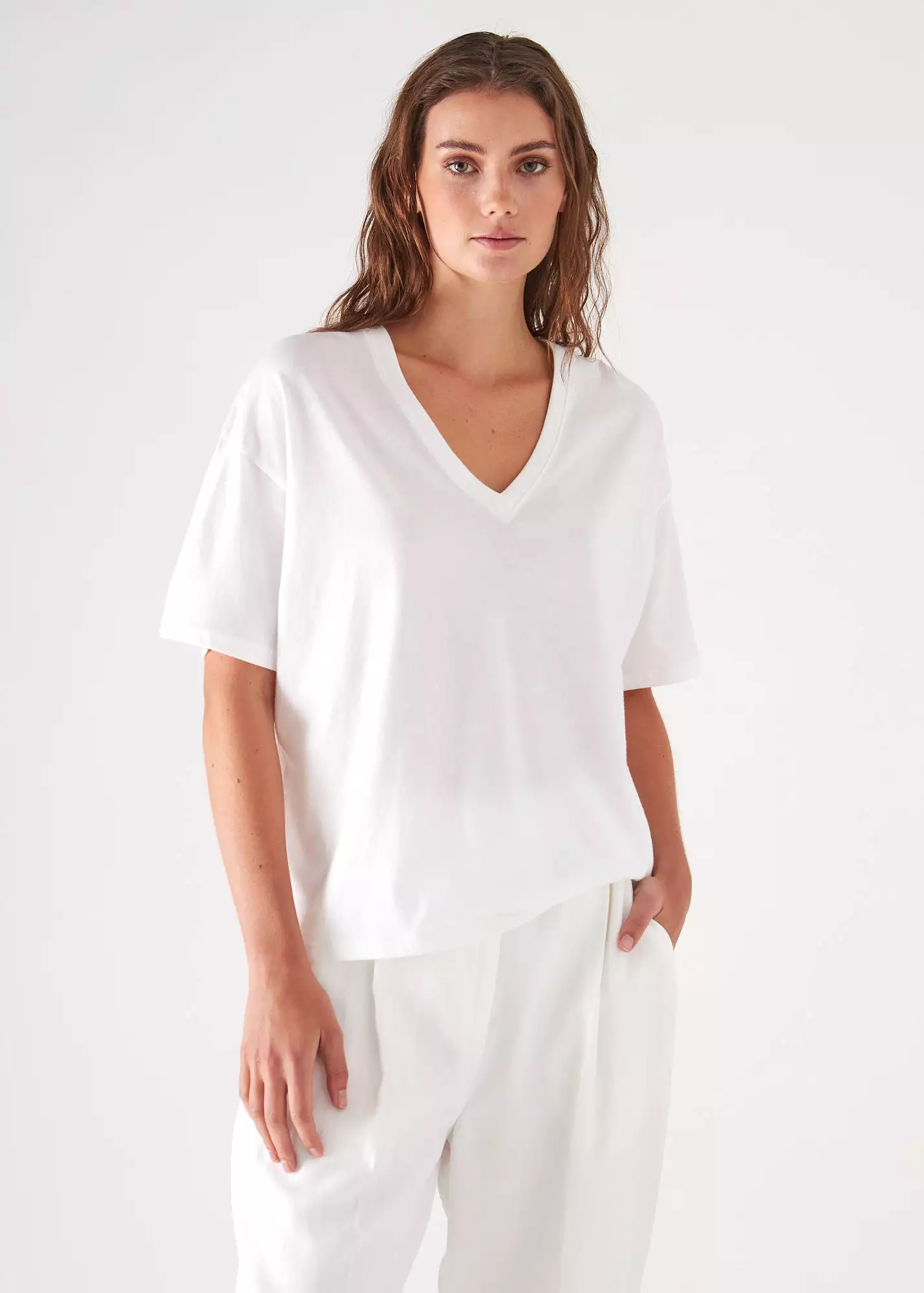 ORGANIC PIMA COTTON OVERSIZED V-NECK