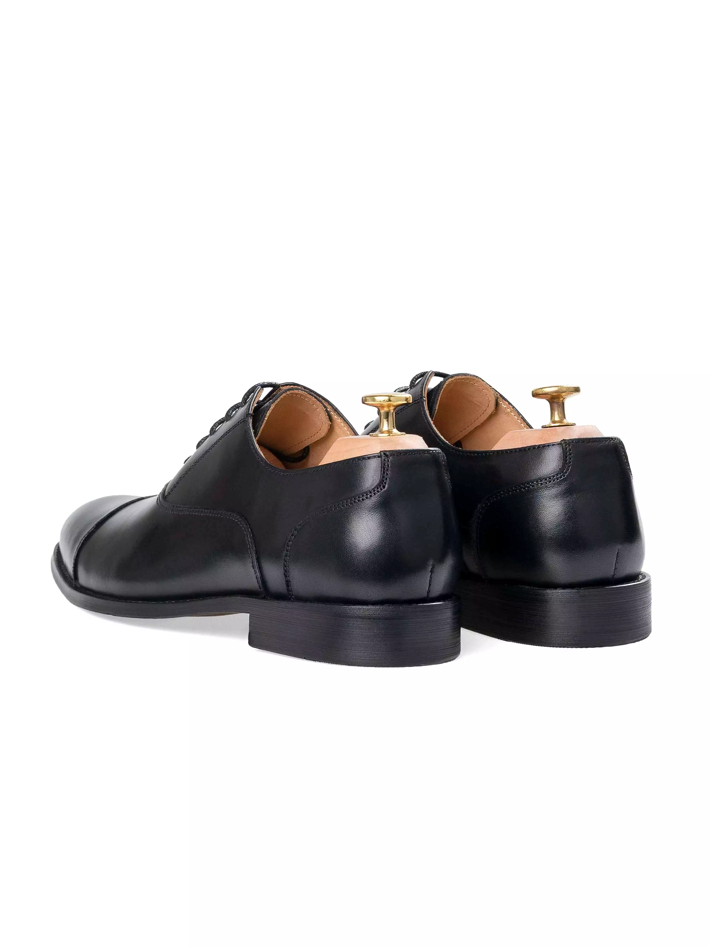 Oxford Cap Toe - Black Lace Up (Wide)