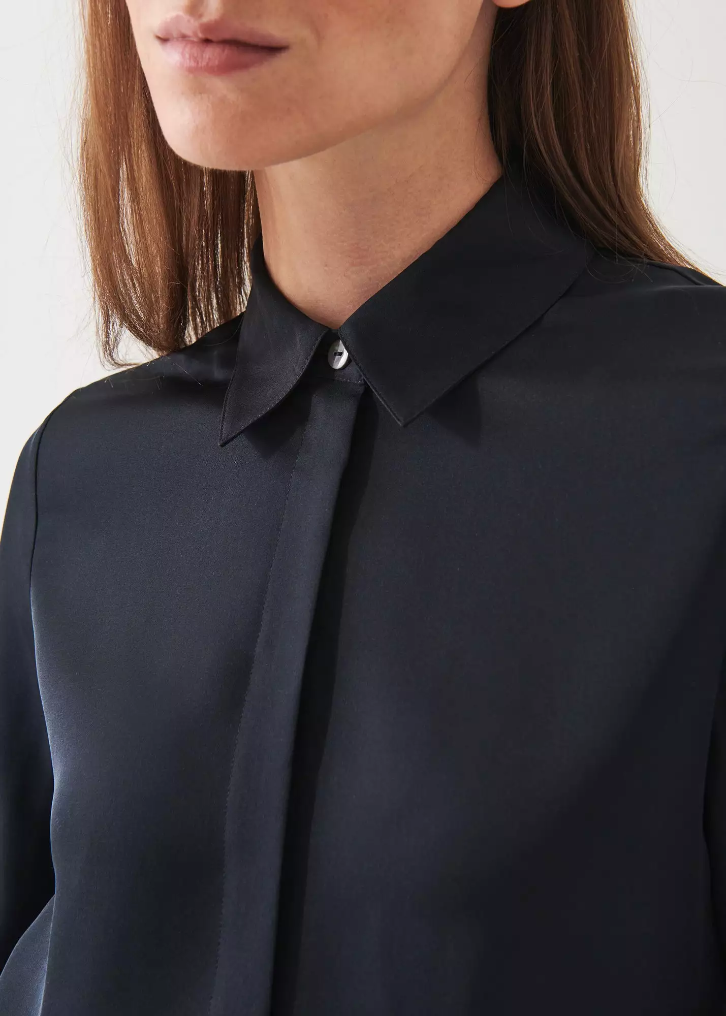 SLIM SILK SHIRT